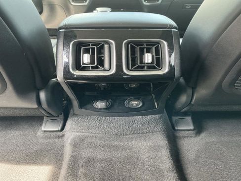 Used 2022 Kia Sorento SX image 26