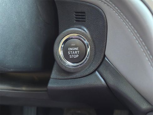 Certified 2025 Subaru Outback Premium image 22