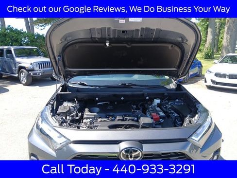 Used 2022 Toyota RAV4 XLE Premium AWD/4WD image 15