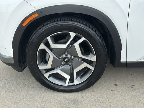 Used 2024 Hyundai Palisade Limited FWD image 7