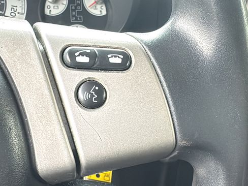 Used 2012 Toyota FJ Cruiser 2WD w/ Convenience Pkg image 21