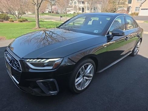 Used 2023 Audi A4 2.0T Premium Plus w/ Premium Plus Package AWD/4WD image 15