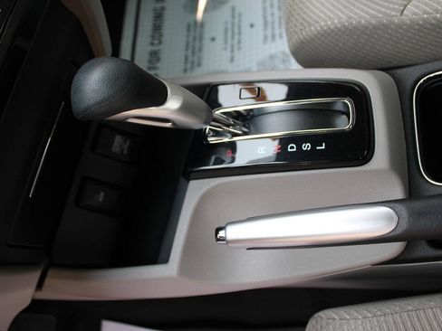 Used 2013 Honda Civic Hybrid Sedan image 27