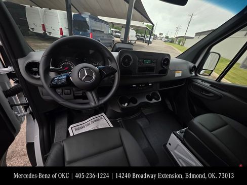 New 2026 Mercedes-Benz Sprinter 2500 image 10