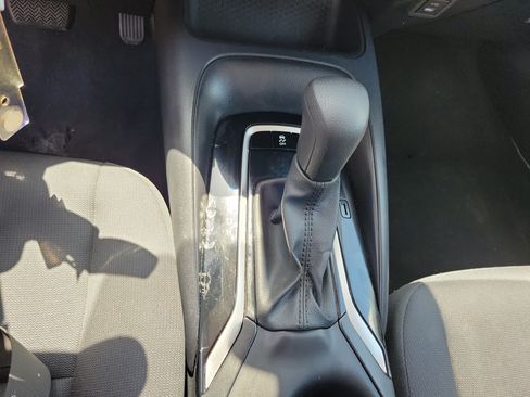 Used 2024 Toyota Corolla LE FWD image 23