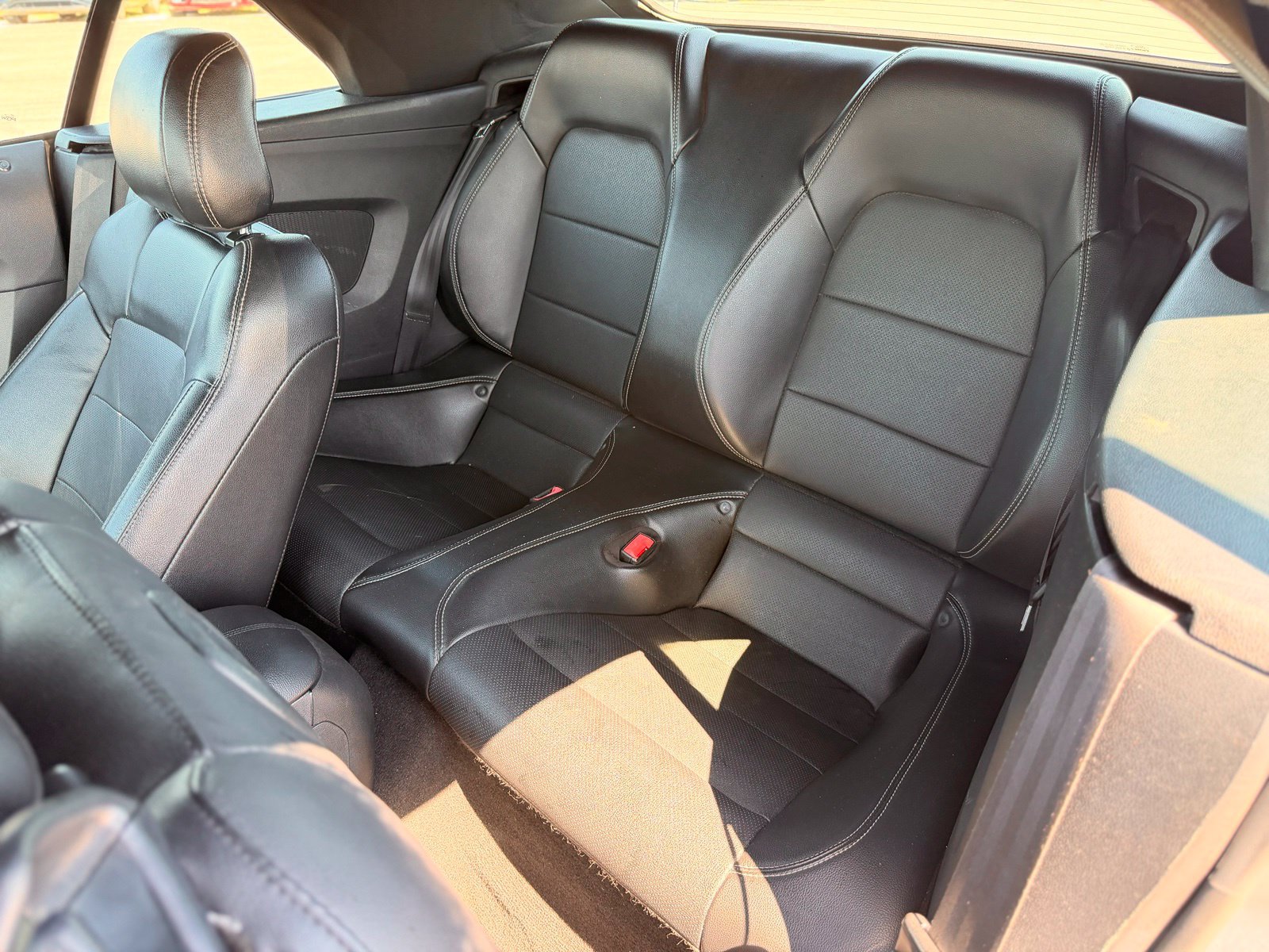 Used 2020 Ford Mustang Premium RWD image 29