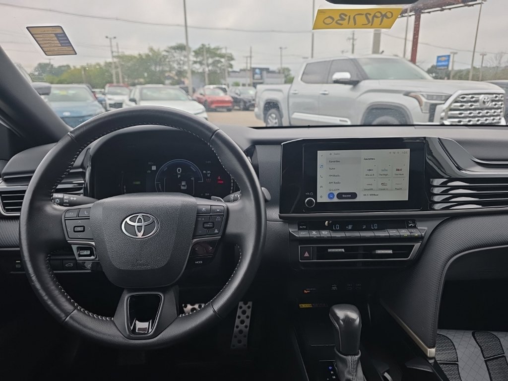 Certified 2025 Toyota Camry SE FWD image 12