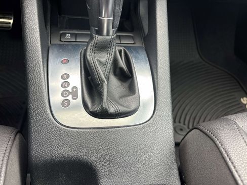 Used 2013 Volkswagen Eos image 22