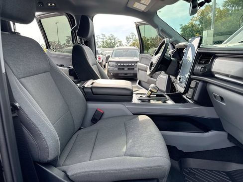 Used 2024 Ford F150 Lightning Flash AWD/4WD image 22