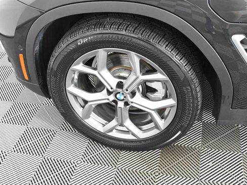 Used 2021 BMW X3 xDrive30e w/ Executive Package AWD/4WD image 34