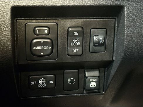 Used 2019 Toyota Tundra TRD Pro AWD/4WD image 13