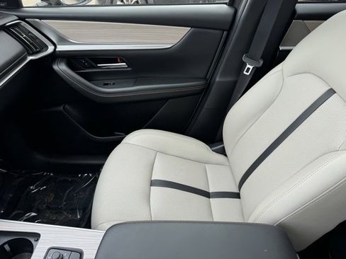 Certified 2024 MAZDA CX-90 3.3 Turbo w/ Premium Package image 27