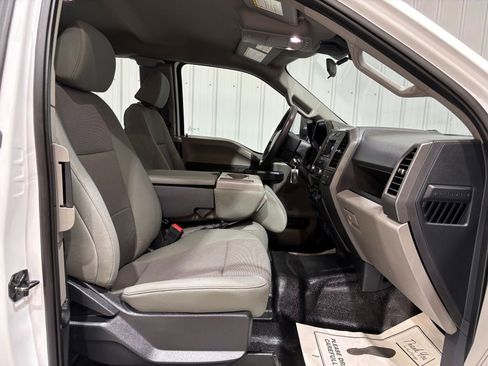 Used 2022 Ford F250 XL w/ Power Equipment Group image 12