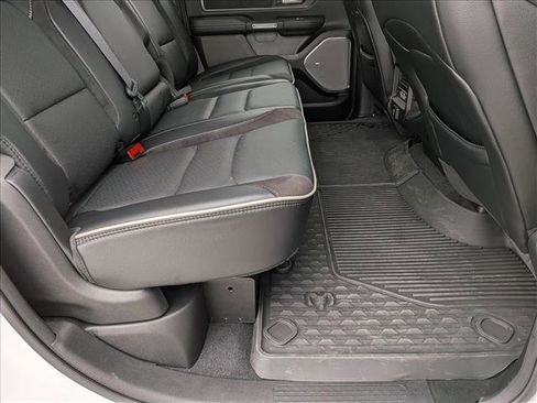 Used 2025 RAM 1500 Laramie w/ Night Edition image 20