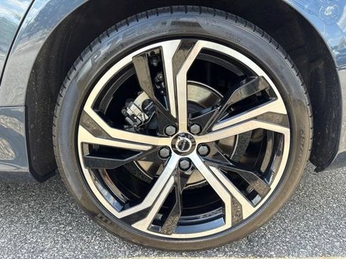 Used 2024 Volvo S60 B5 Ultimate w/ Climate Package AWD/4WD image 10