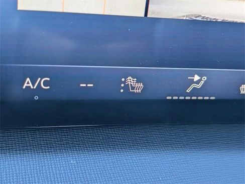 New 2026 Buick Enclave Preferred image 13