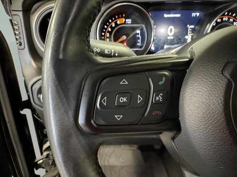 Used 2022 Jeep Wrangler Sport AWD/4WD image 13