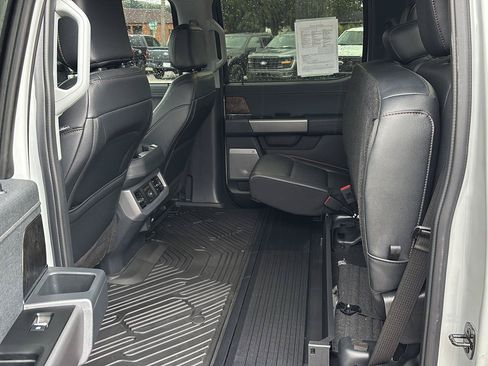 Used 2026 Ford F250 Lariat AWD/4WD image 21
