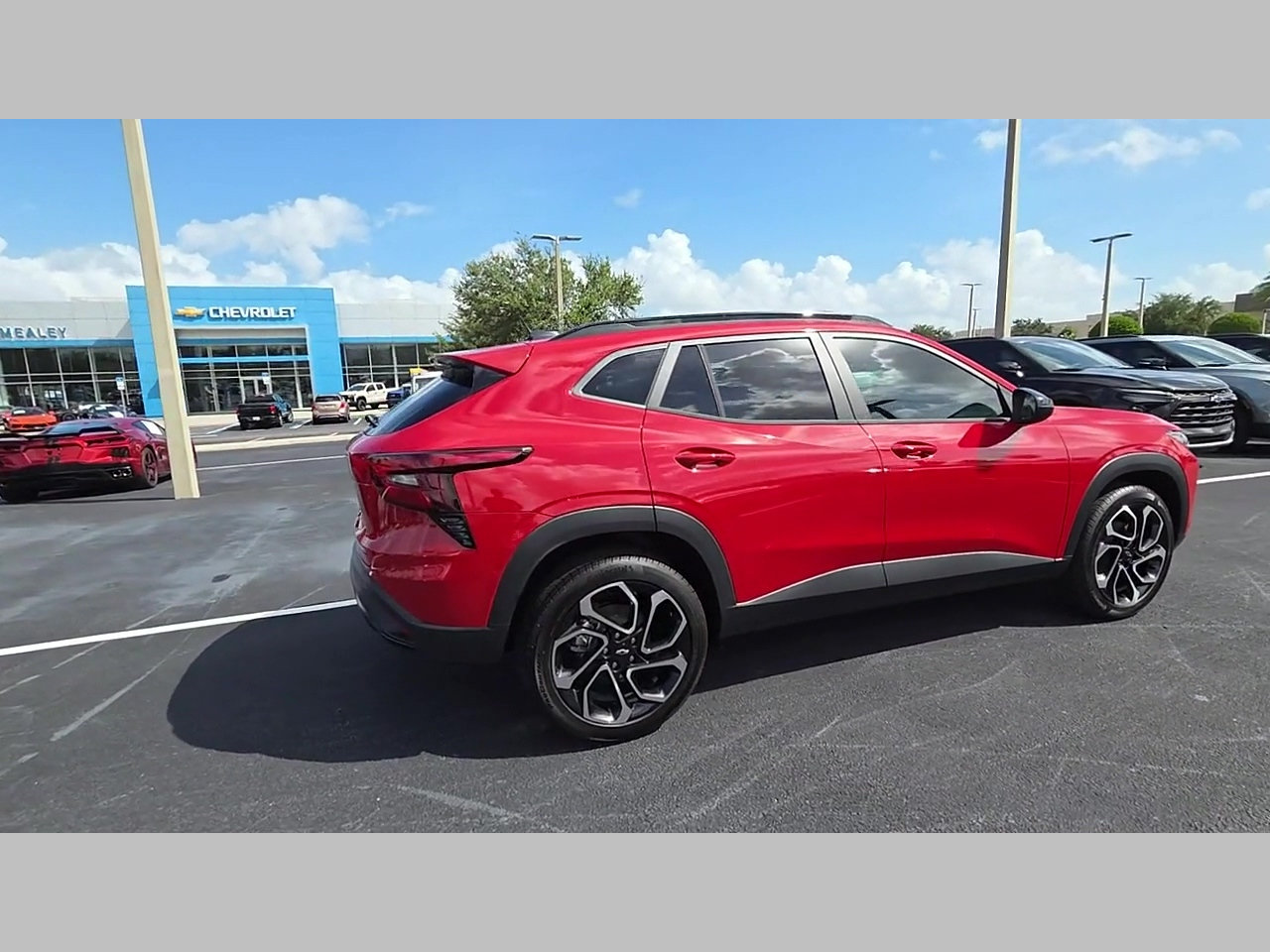 New 2026 Chevrolet Trax RS w/ Driver Confidence Package FWD image 18