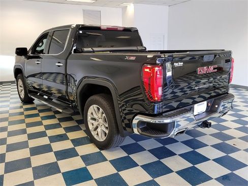 Used 2021 GMC Sierra 1500 SLT image 19