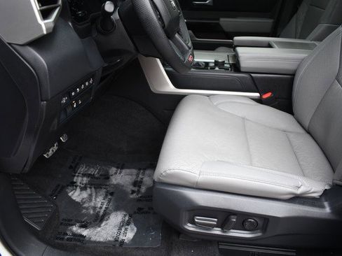 Used 2025 Toyota Sequoia Limited w/ TRD Off-Road Package image 17