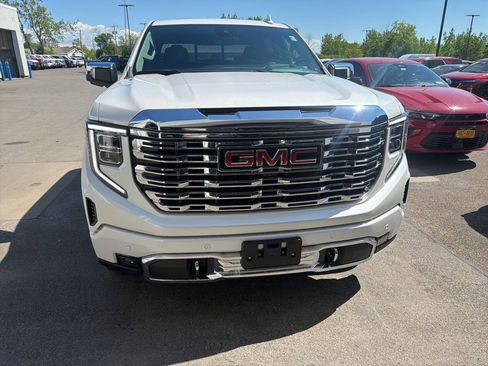 Used 2024 GMC Sierra 1500 Denali w/ Denali Reserve Package AWD/4WD image 2