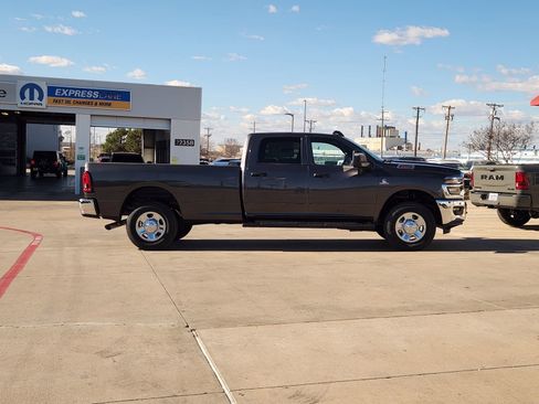 New 2026 RAM 3500 Tradesman image 8