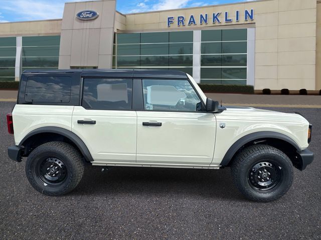 New 2026 Ford Bronco Big Bend w/ Black Appearance Package AWD/4WD image 8