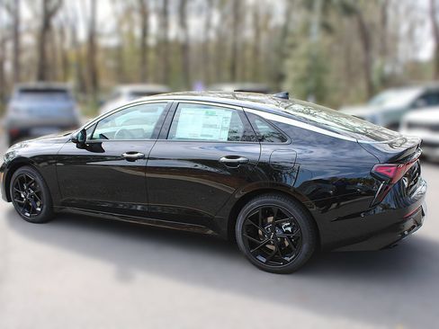 New 2026 Kia K5 GT-Line image 6