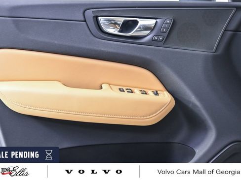 Used 2018 Volvo XC60 T6 Inscription w/ Luxury Seat Package image 10