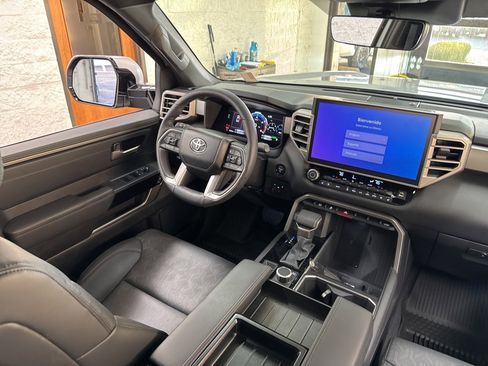 Used 2025 Toyota Tundra Limited image 48