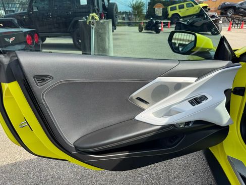 Used 2023 Chevrolet Corvette Stingray Preferred Cpe w/ 2LT image 21