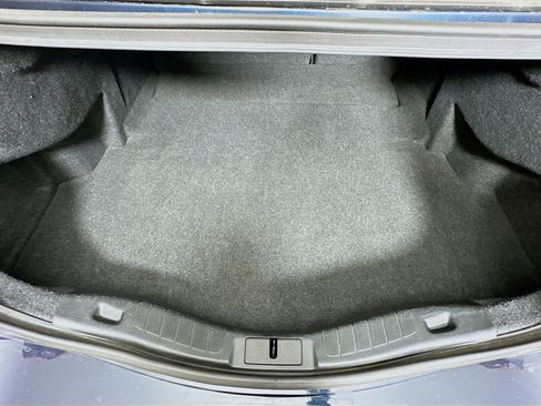 Used 2020 Ford Fusion SE image 27