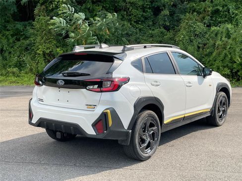Used 2026 Subaru Crosstrek 2.5i Sport AWD/4WD image 5