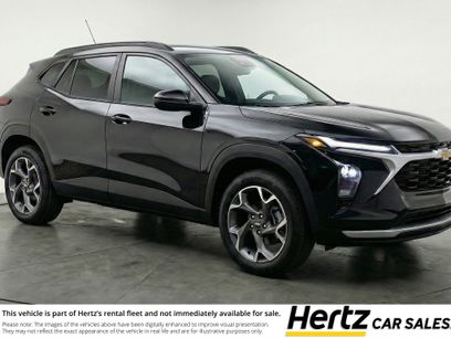 Used 2025 Chevrolet Trax LT w/ LT Convenience Package