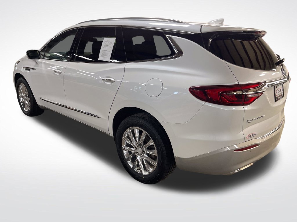 Used 2021 Buick Enclave Essence w/ Sound and Sites Package AWD/4WD image 3