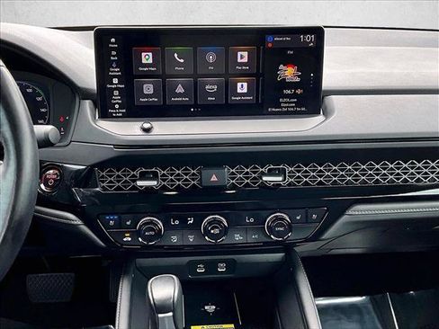 Used 2025 Honda Accord Touring image 8