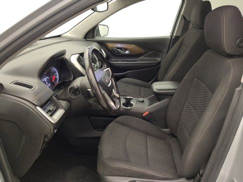 Used 2018 GMC Terrain SLE image 17
