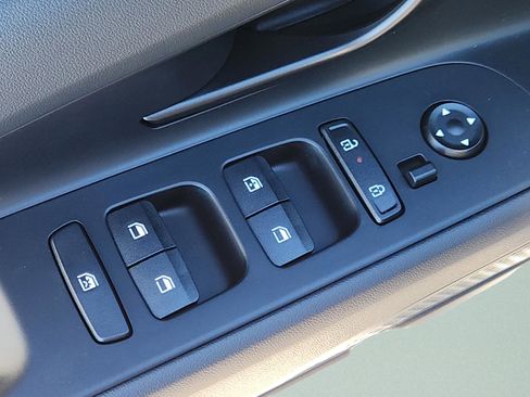 New 2026 Hyundai Elantra Sport image 15