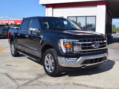 Used 2021 Ford F150 Lariat AWD/4WD image 2