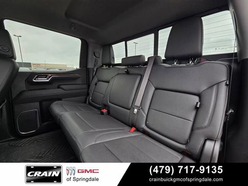 Used 2024 Chevrolet Silverado 1500 LT Trail Boss w/ Convenience Package II AWD/4WD image 25