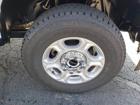 New 2026 Ford F250 XLT image 28