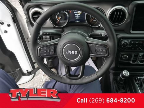Used 2021 Jeep Gladiator Sport w/ Quick Order Package 24Q 80Th AWD/4WD image 26