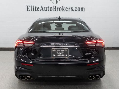 Used 2022 Maserati Ghibli Modena Q4 image 4