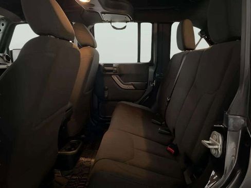 Used 2017 Jeep Wrangler Unlimited Sport w/ Connectivity Group image 65