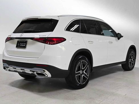 New 2026 Mercedes-Benz GLC 300 4MATIC image 3