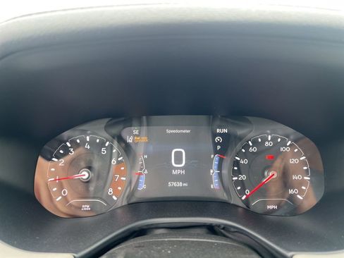 Used 2025 Jeep Compass Limited image 12