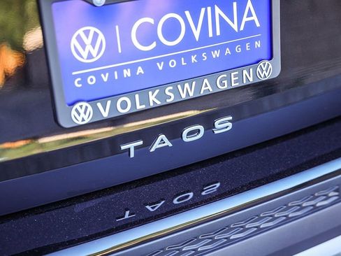New 2026 Volkswagen Taos S image 10