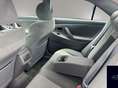 Used 2007 Toyota Camry LE image 25