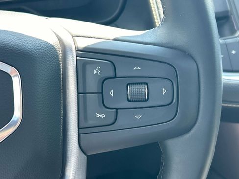 Used 2023 GMC Yukon SLT w/ SLT Luxury Package RWD image 29